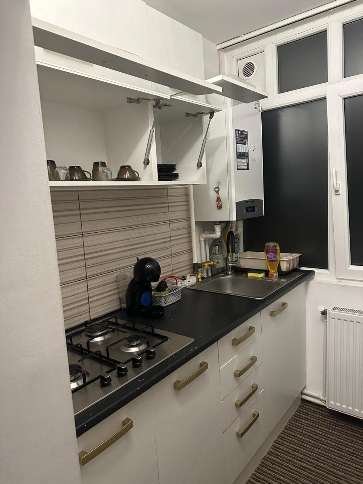 Special Apartment Nadeva ซูชาวา ภายนอก รูปภาพ